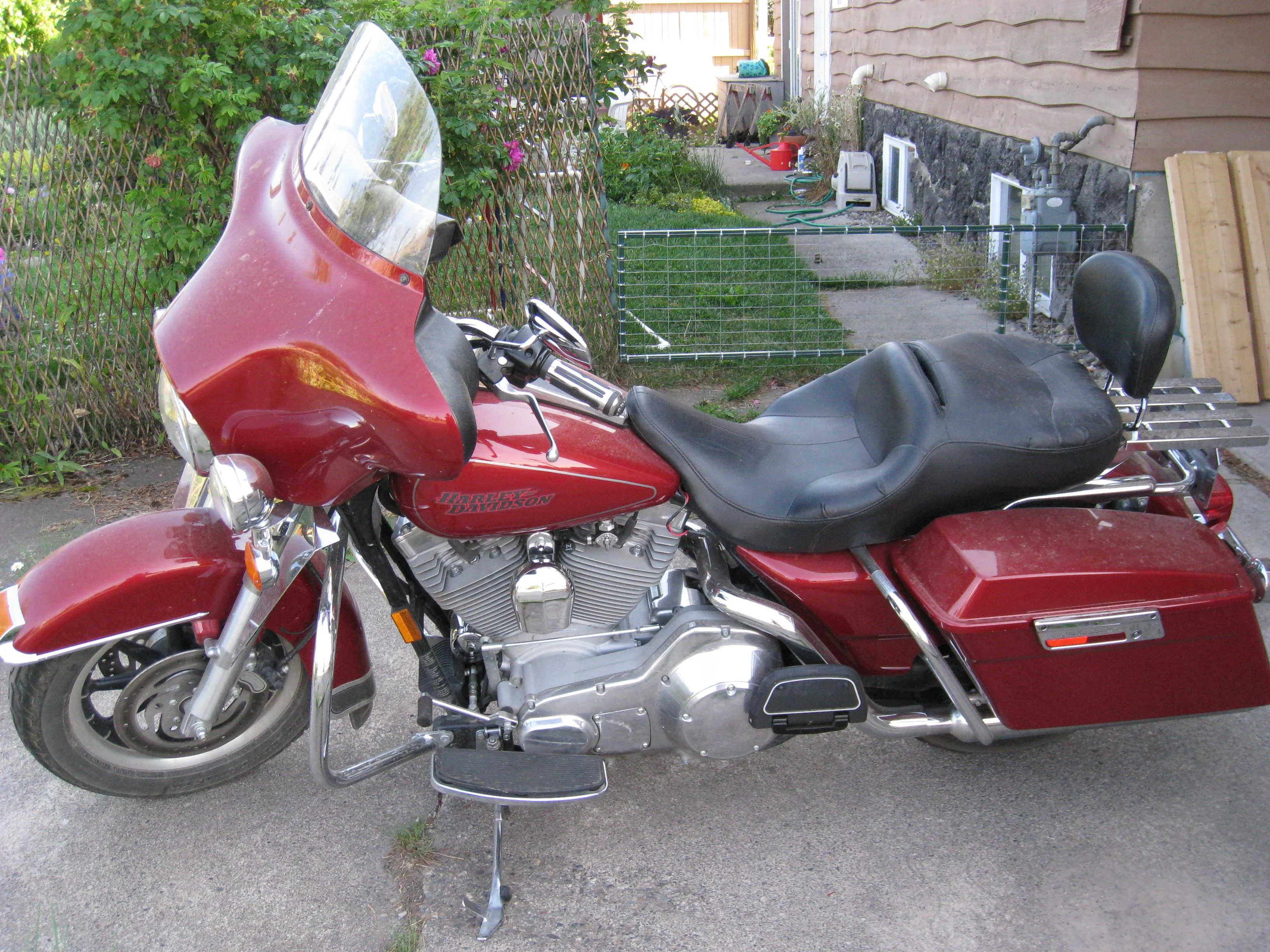 2006 Harley-Davidson FLHT Electra Glide Standard