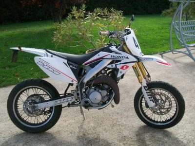 2010 HM Derapage RR 10