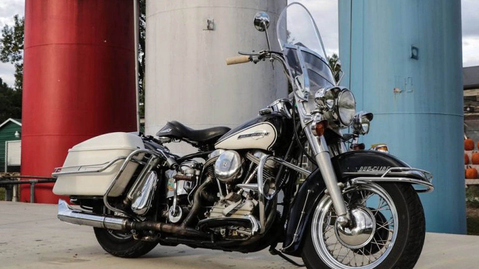 1964 Harley-Davidson FL Duo Glide
