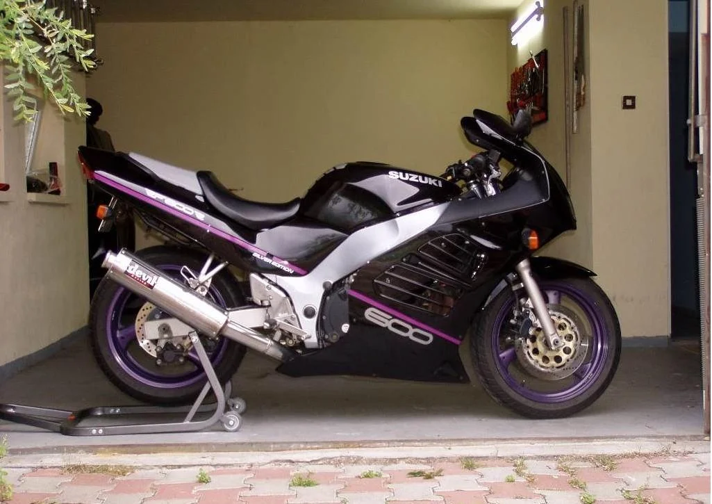 1993 Suzuki RF 600 R