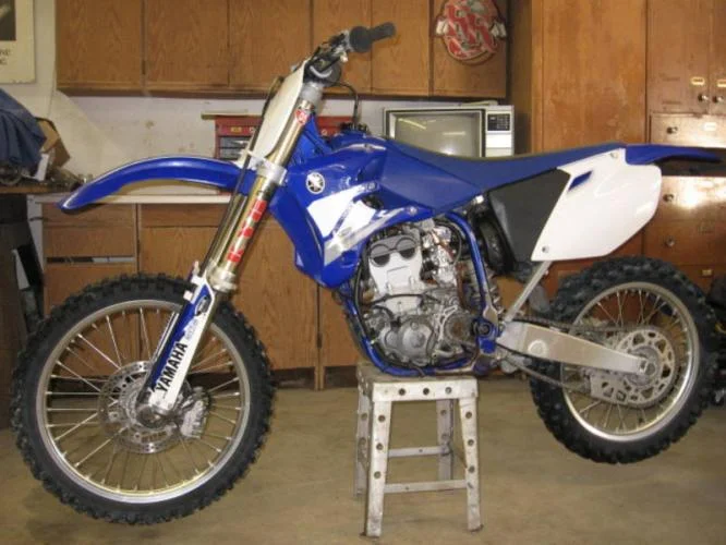2004 Yamaha YZ 250