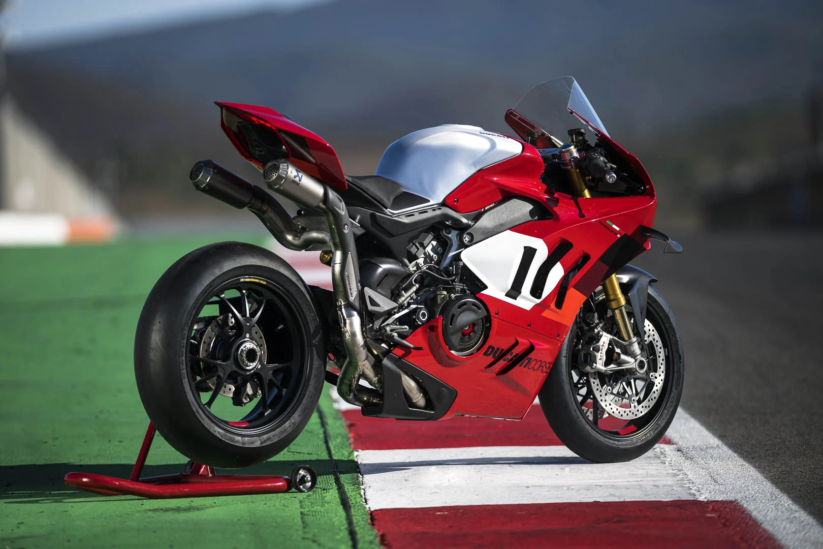 2023 Ducati Panigale V4 R