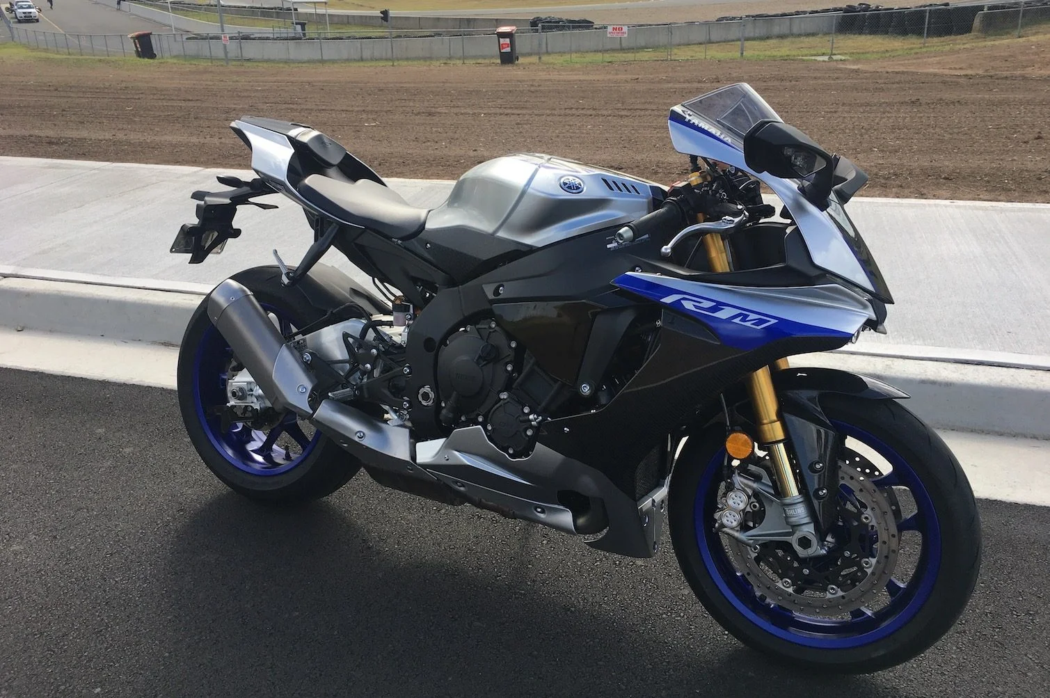 2018 Yamaha YZF-R1M