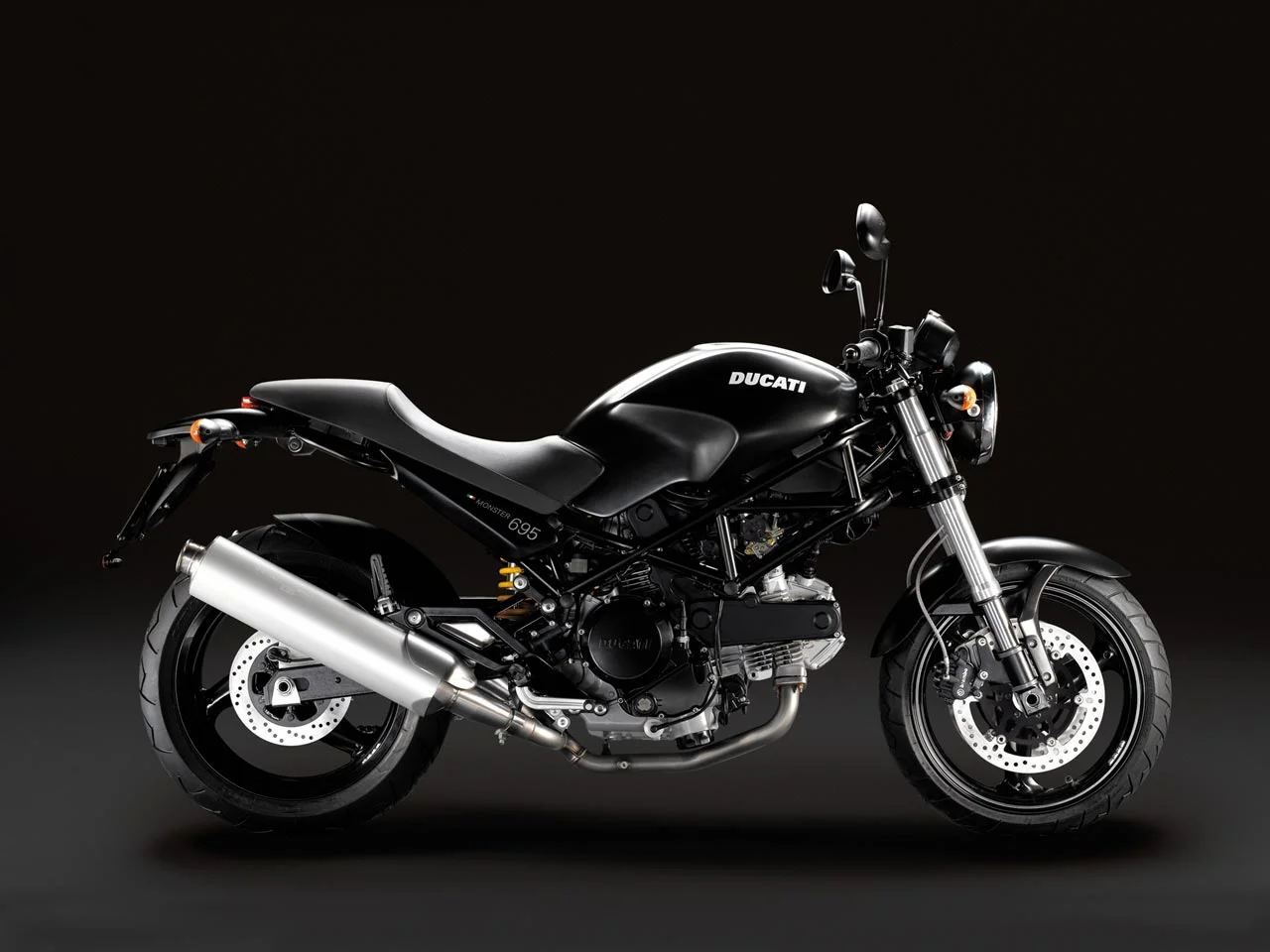 2007 Ducati Monster 695