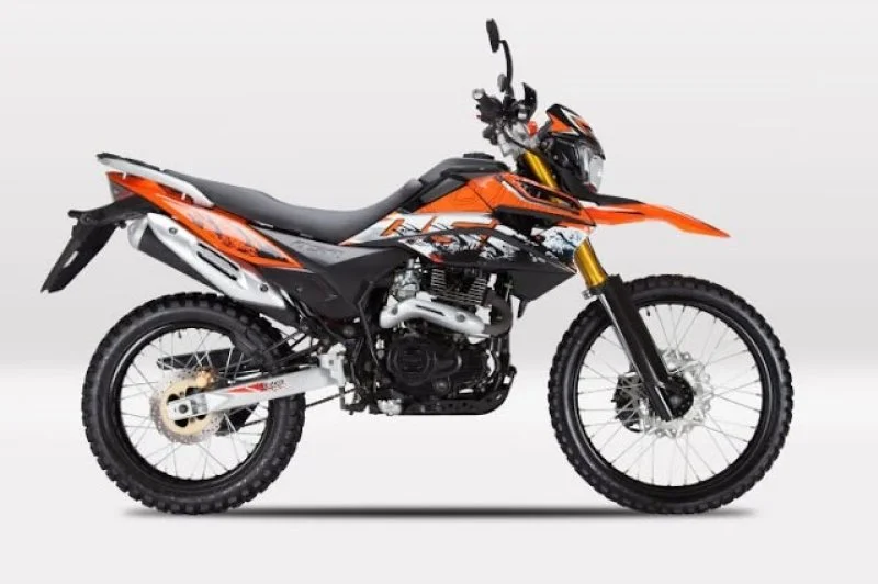 2021 UM DSRX 125