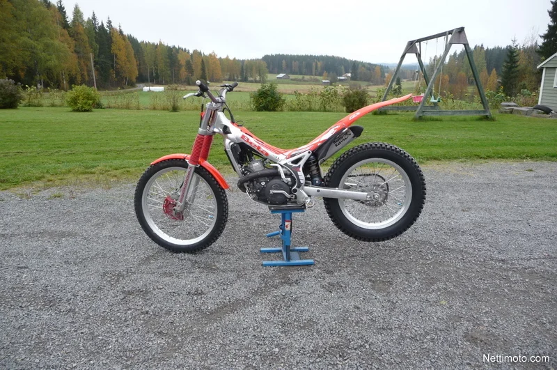 2007 Beta REV 3 - 125