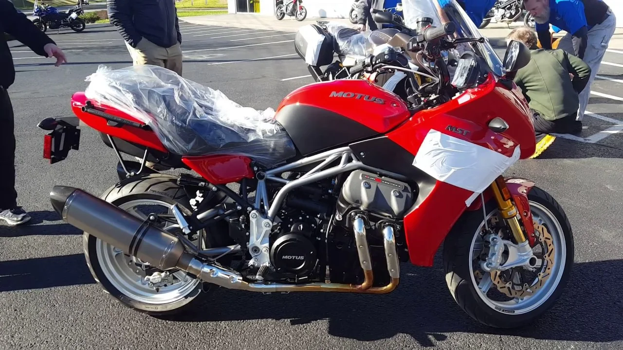 2017 Motus MST