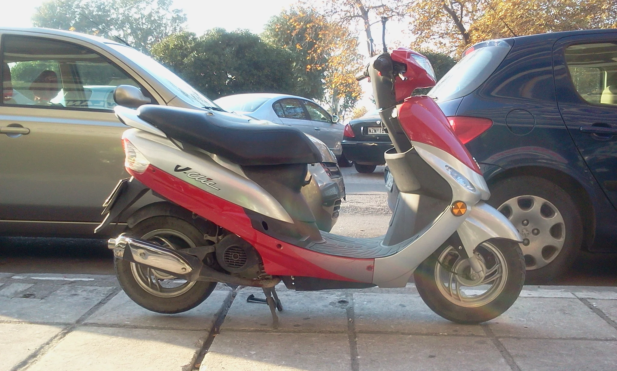 2008 Peugeot V-Clic 50
