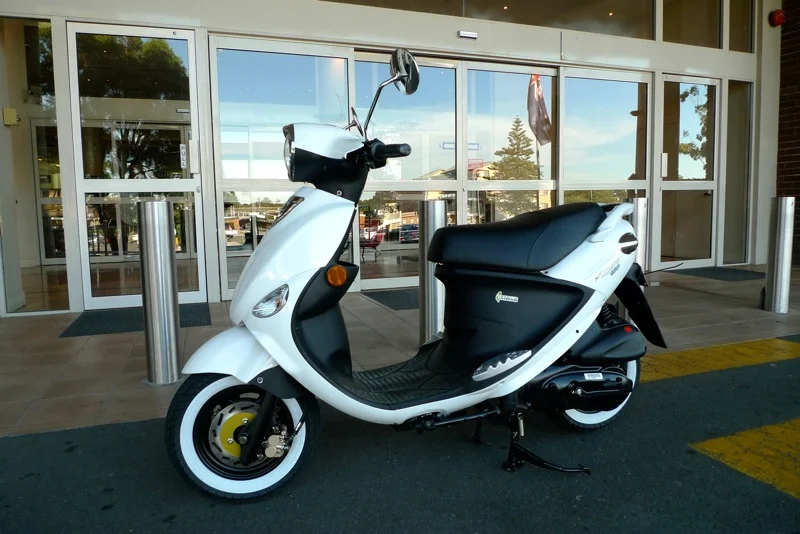 2011 PGO Ligero 125 Big Headlamp