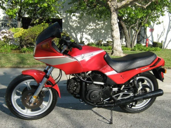 1991 Cagiva 650 Alazzurra