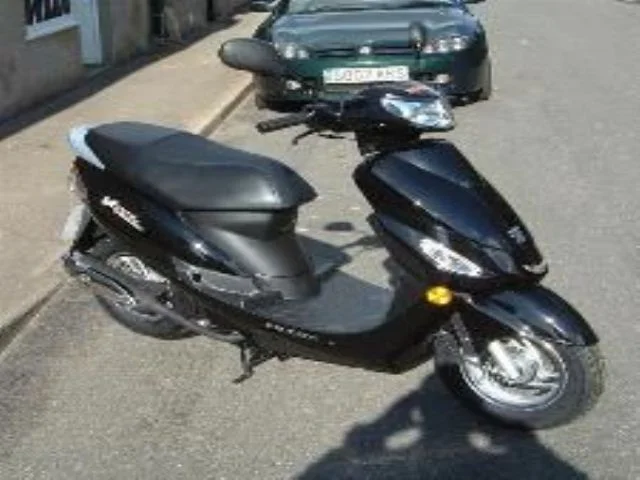2010 Peugeot V-Clic 50