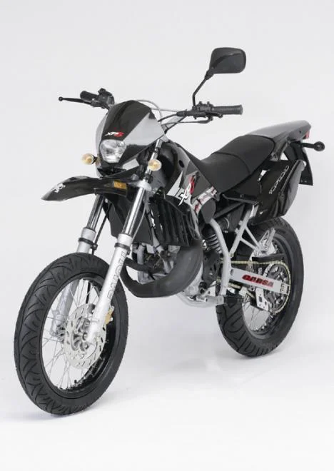 2003 Peugeot XP 6 S Supermotard