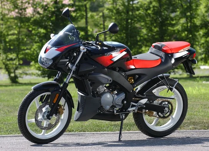 2005 Aprilia Tuono 50