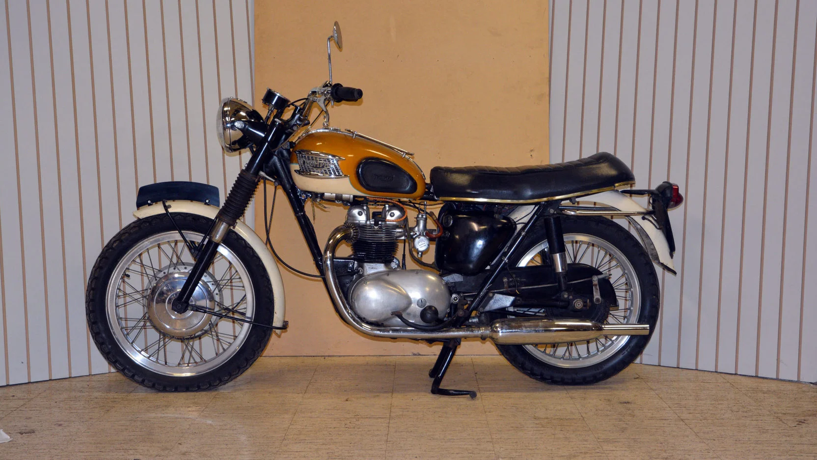 1965 Triumph T100C