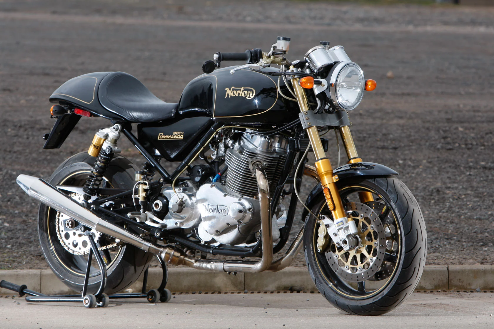 2011 Norton Commando 961SE