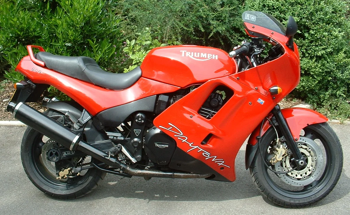 1996 Triumph Daytona 900