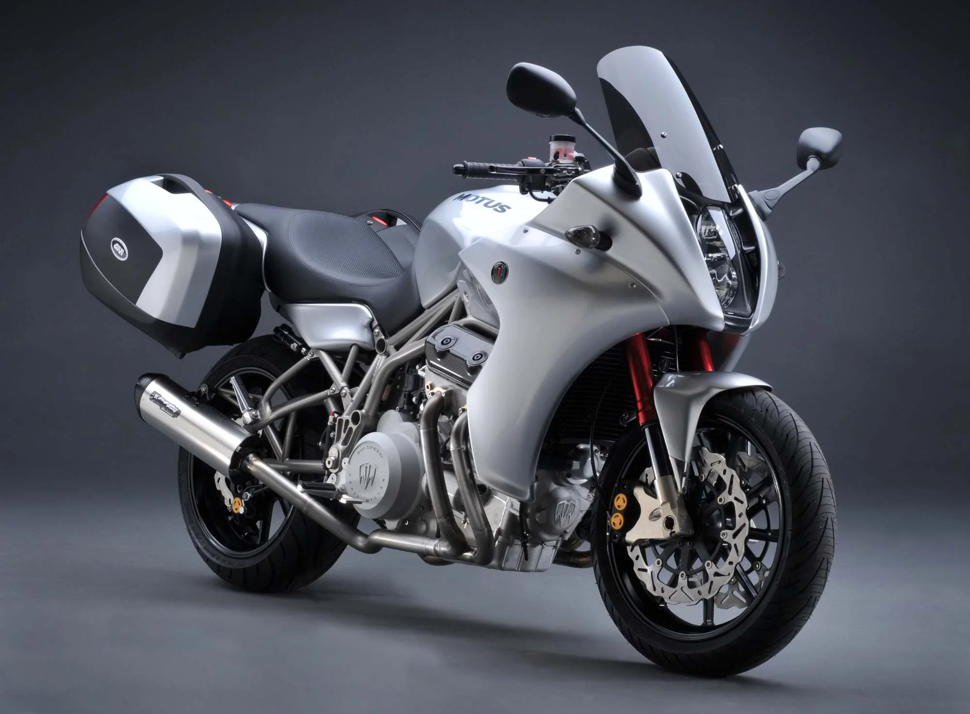2013 Motus MST