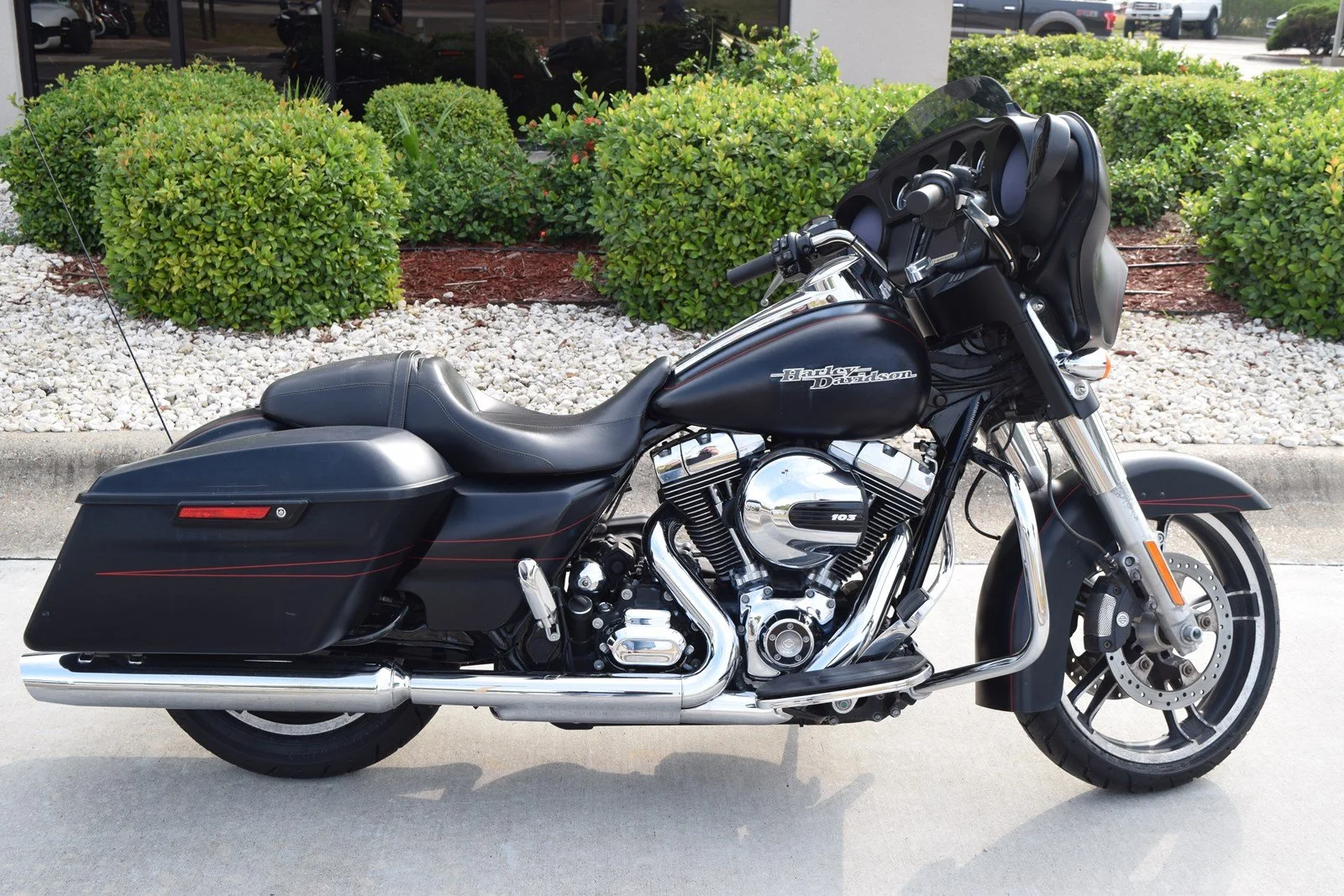 2016 Harley-Davidson Street Glide Special