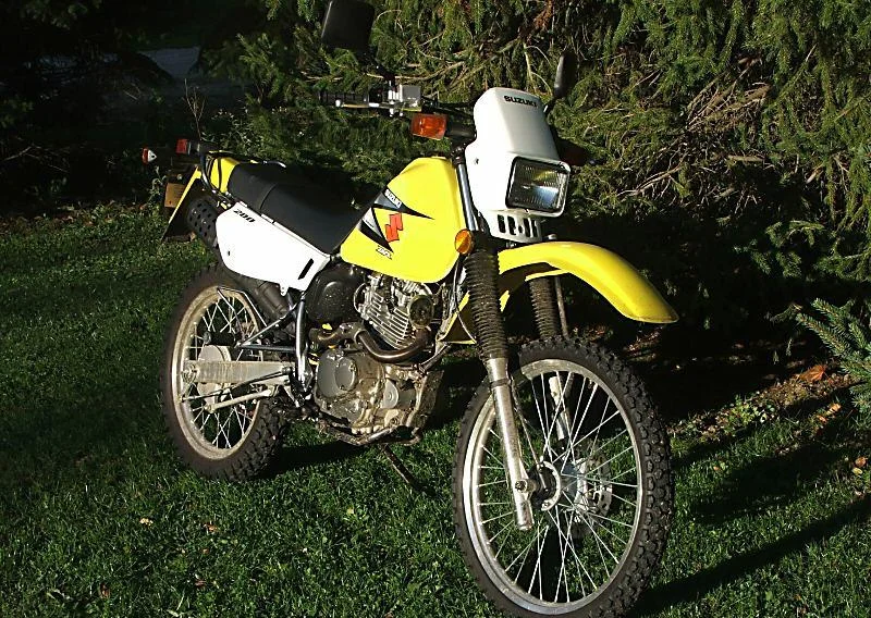2004 Suzuki DR 200 SE