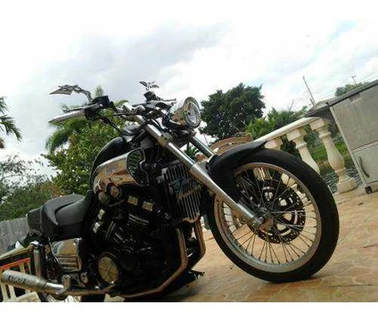 1994 Yamaha VMX 1200 V-Max