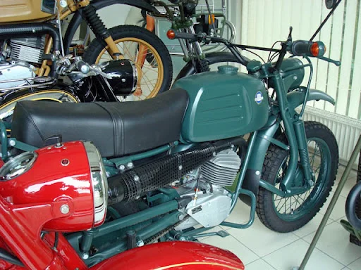 1986 Hercules K 125 Military