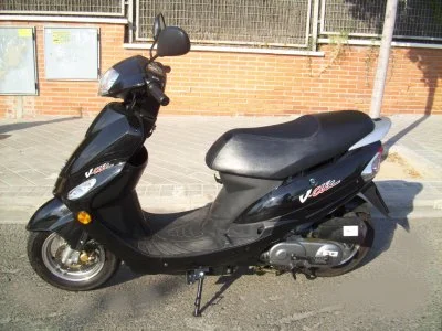 2009 Peugeot V-Clic 50