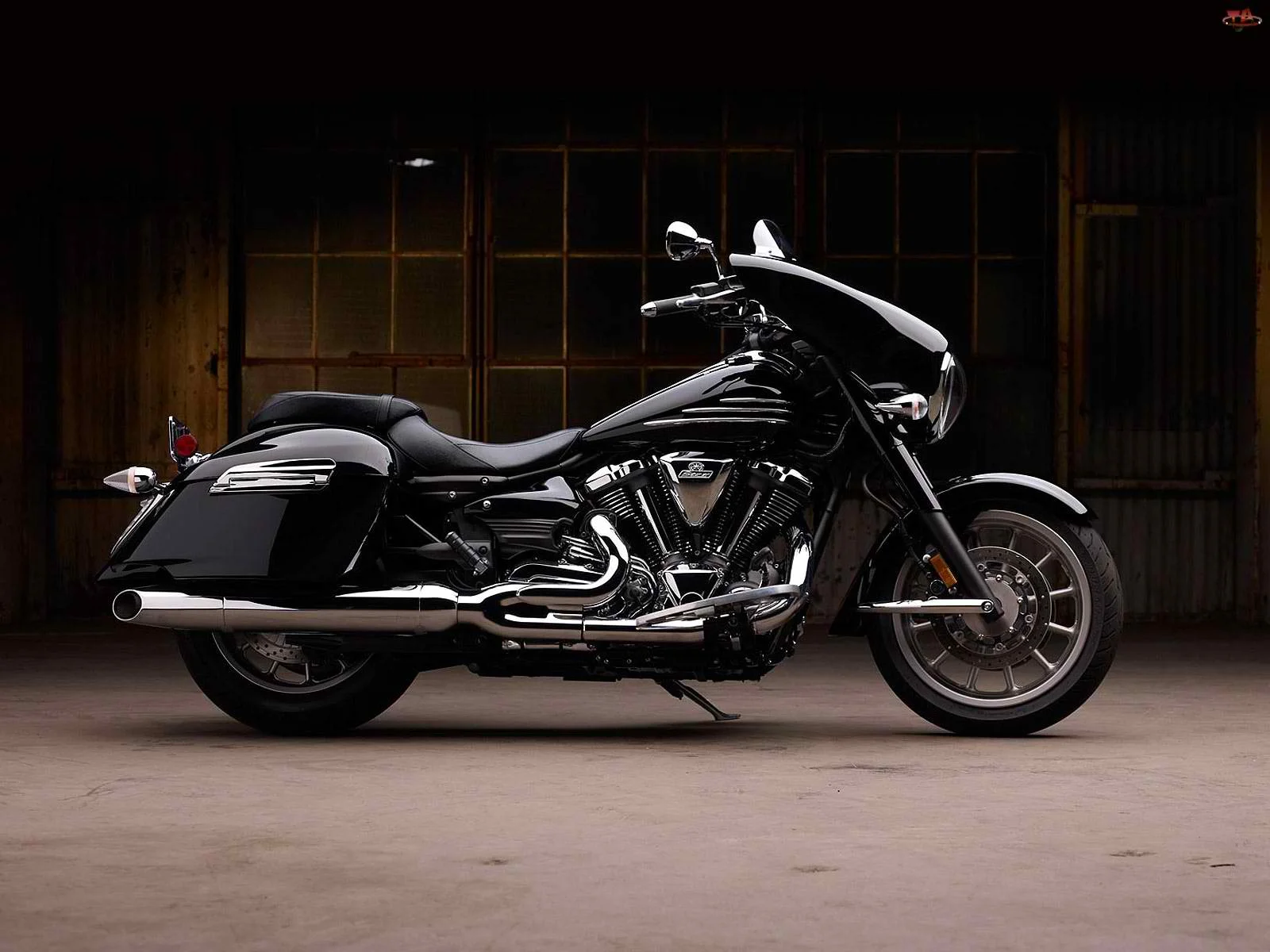 2013 Yamaha Star Stratoliner Deluxe