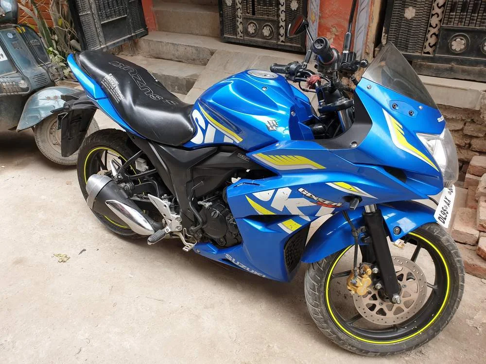 2016 Suzuki Gixxer SF