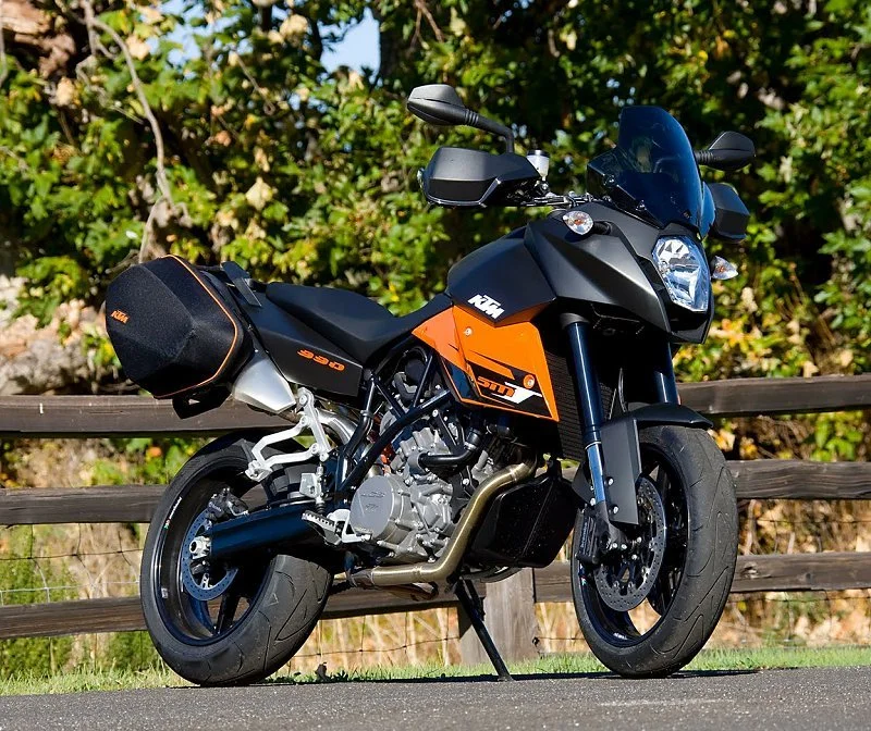 2010 KTM 990 Supermoto T