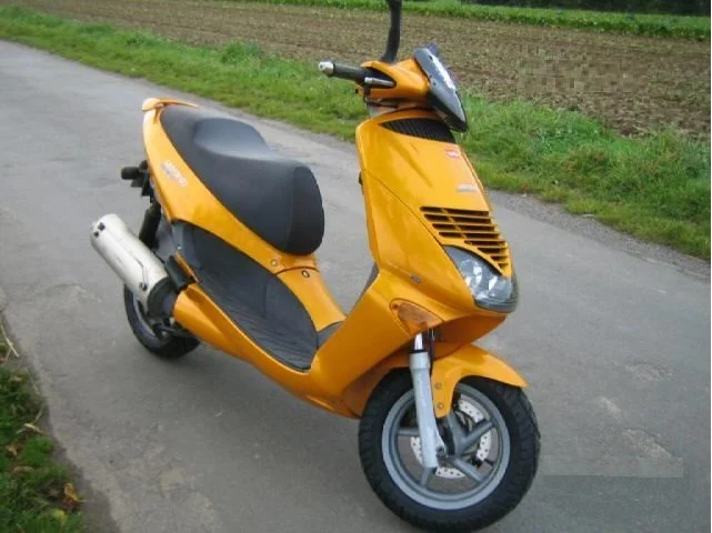 1998 Aprilia Leonardo 125