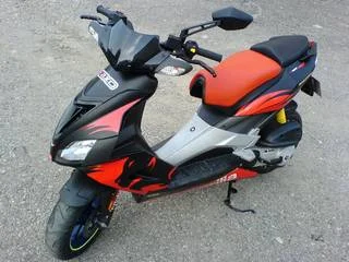 2009 Aprilia SR 50 R