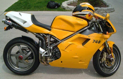 2001 Ducati 748 S