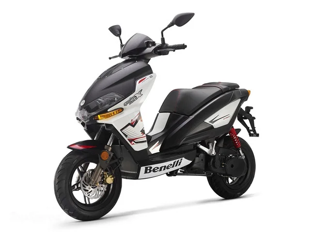 2015 Benelli Qattronove X 50