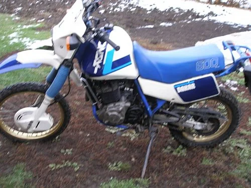 1986 Suzuki DR 600 R Dakar