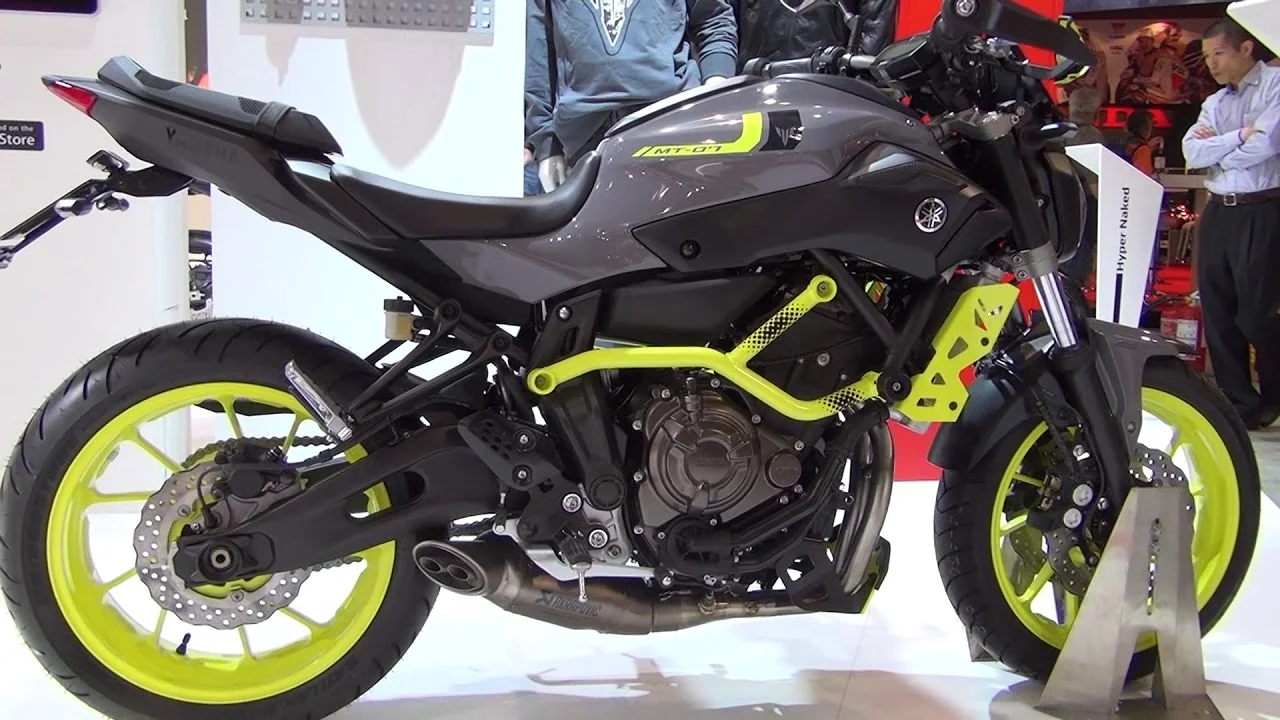 2017 Yamaha MT-07 Moto Cage
