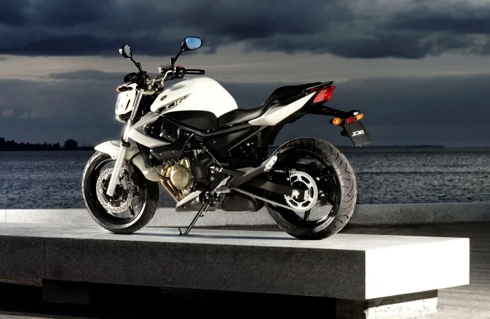 2009 Yamaha XJ6 ABS