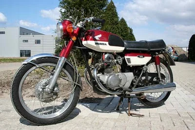 1981 Honda CB 125 T 2