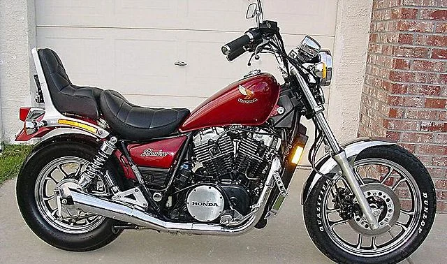 1984 Honda VT 700 C