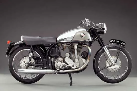 1957 Norton International Model 30
