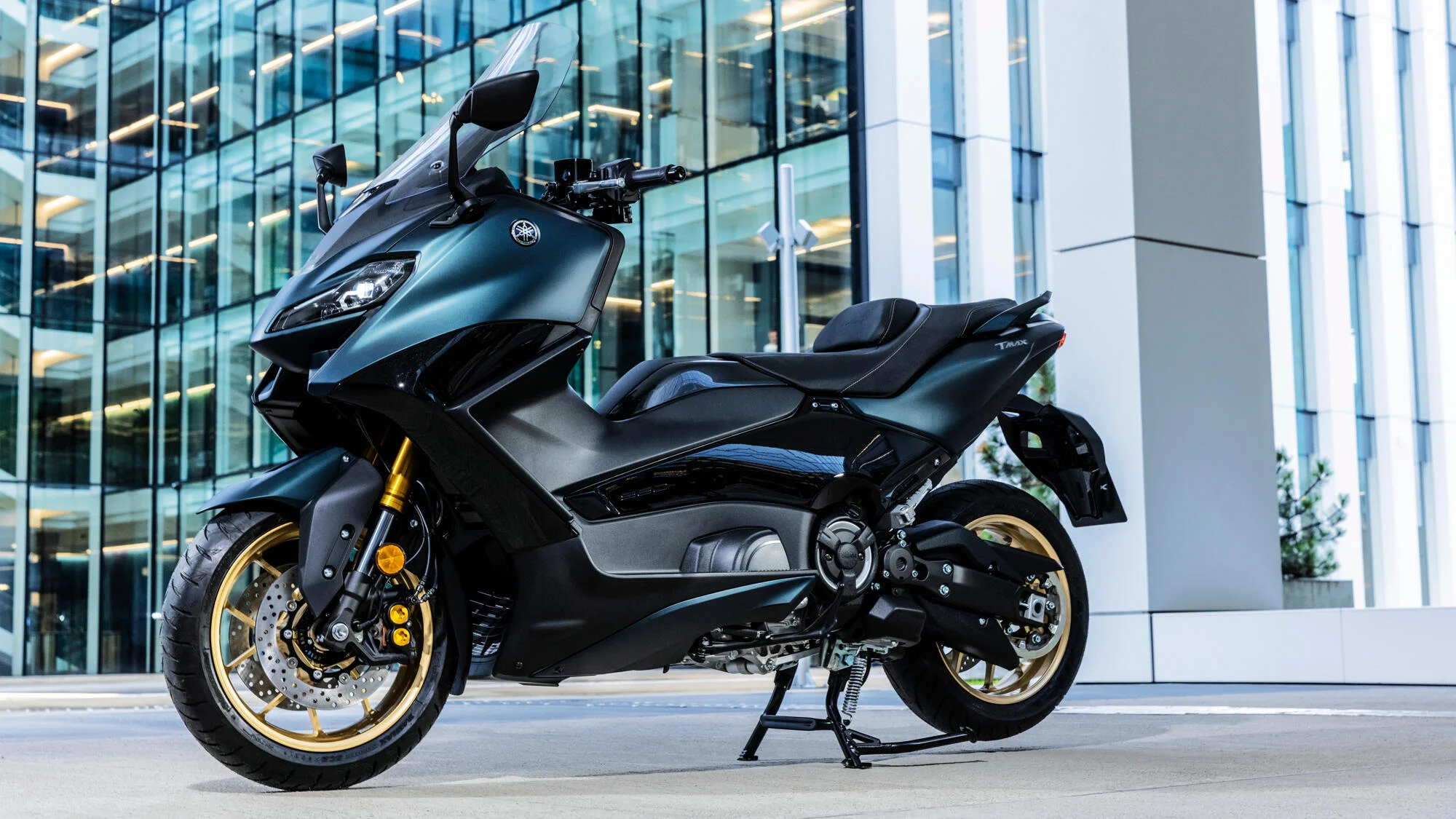 2022 Yamaha TMAX Tech Max