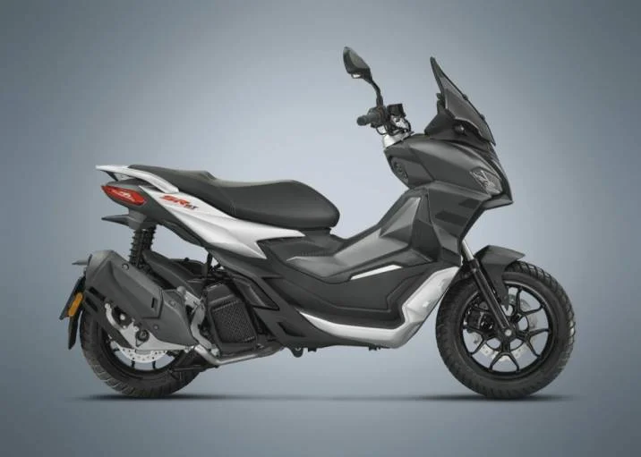 2022 Aprilia SR GT 200