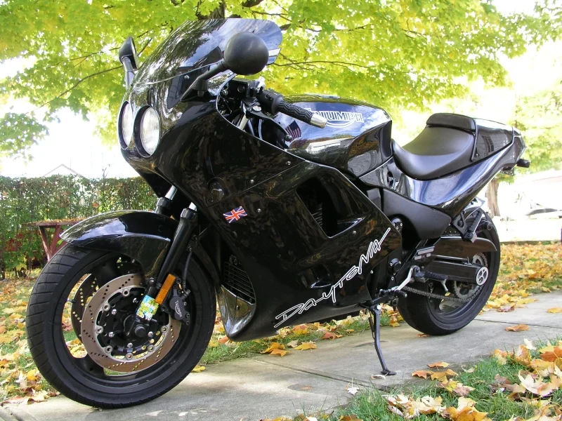 1995 Triumph Daytona 900