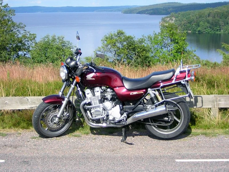 1994 Honda CB 750 F2