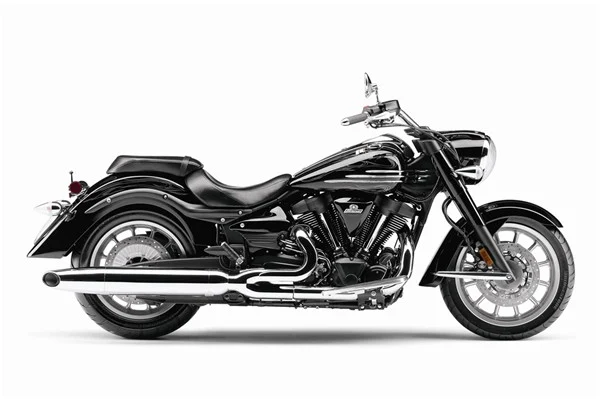 2012 Yamaha Star Roadliner Midnight