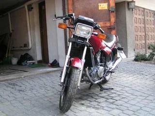 1983 Yamaha XZ 550