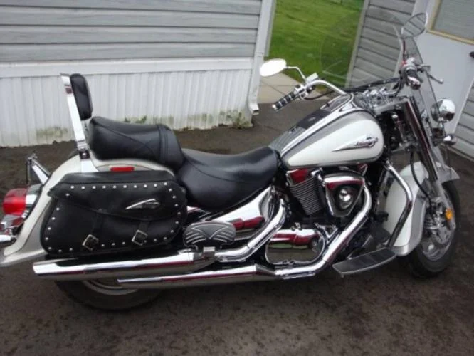 2004 Suzuki Intruder LC 1500