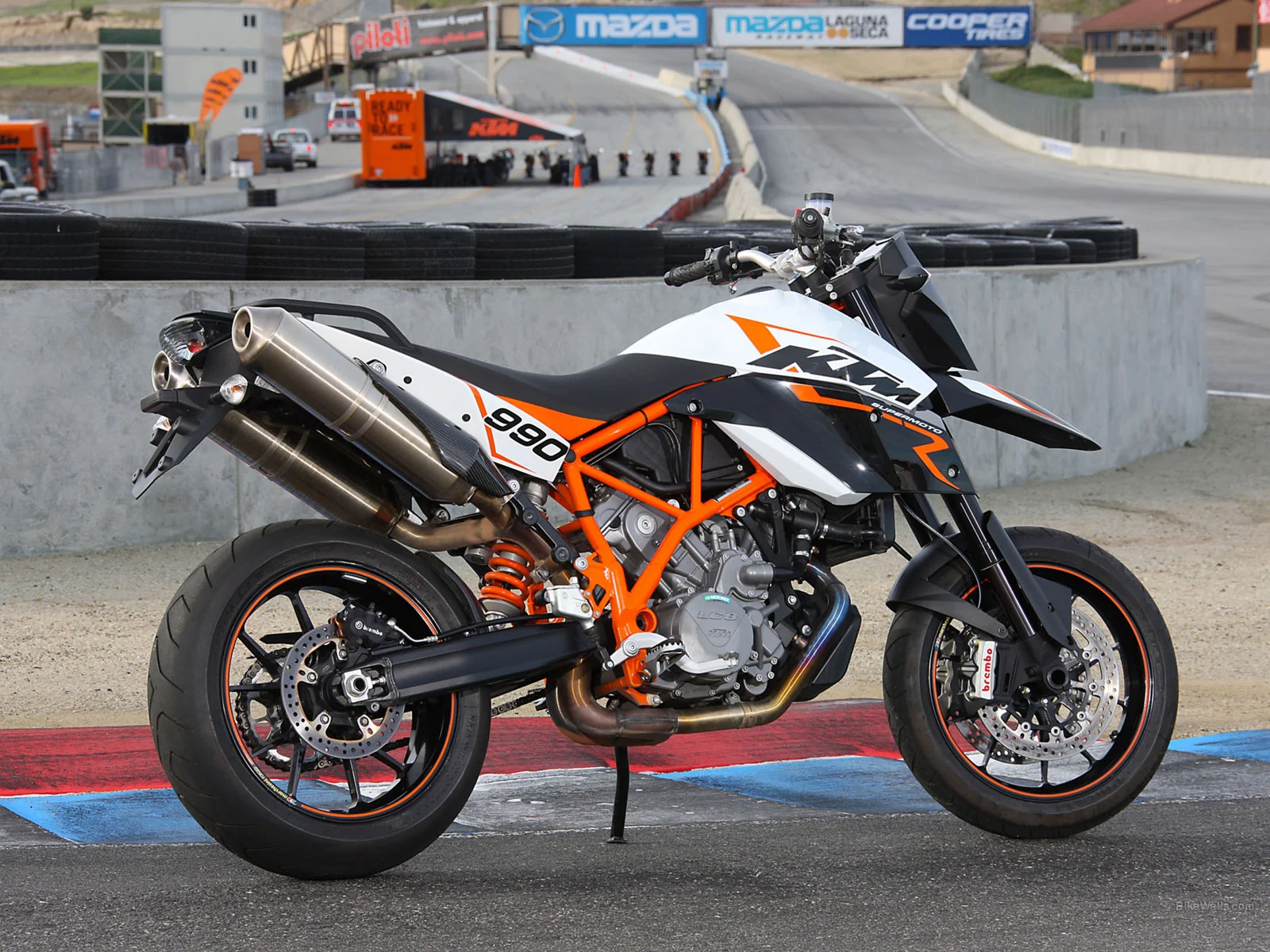 2013 KTM 990 SM R