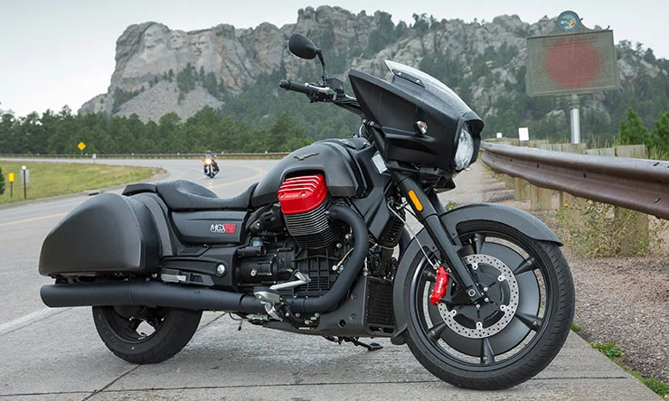 2017 Moto Guzzi MGX-21 Flying Fortress