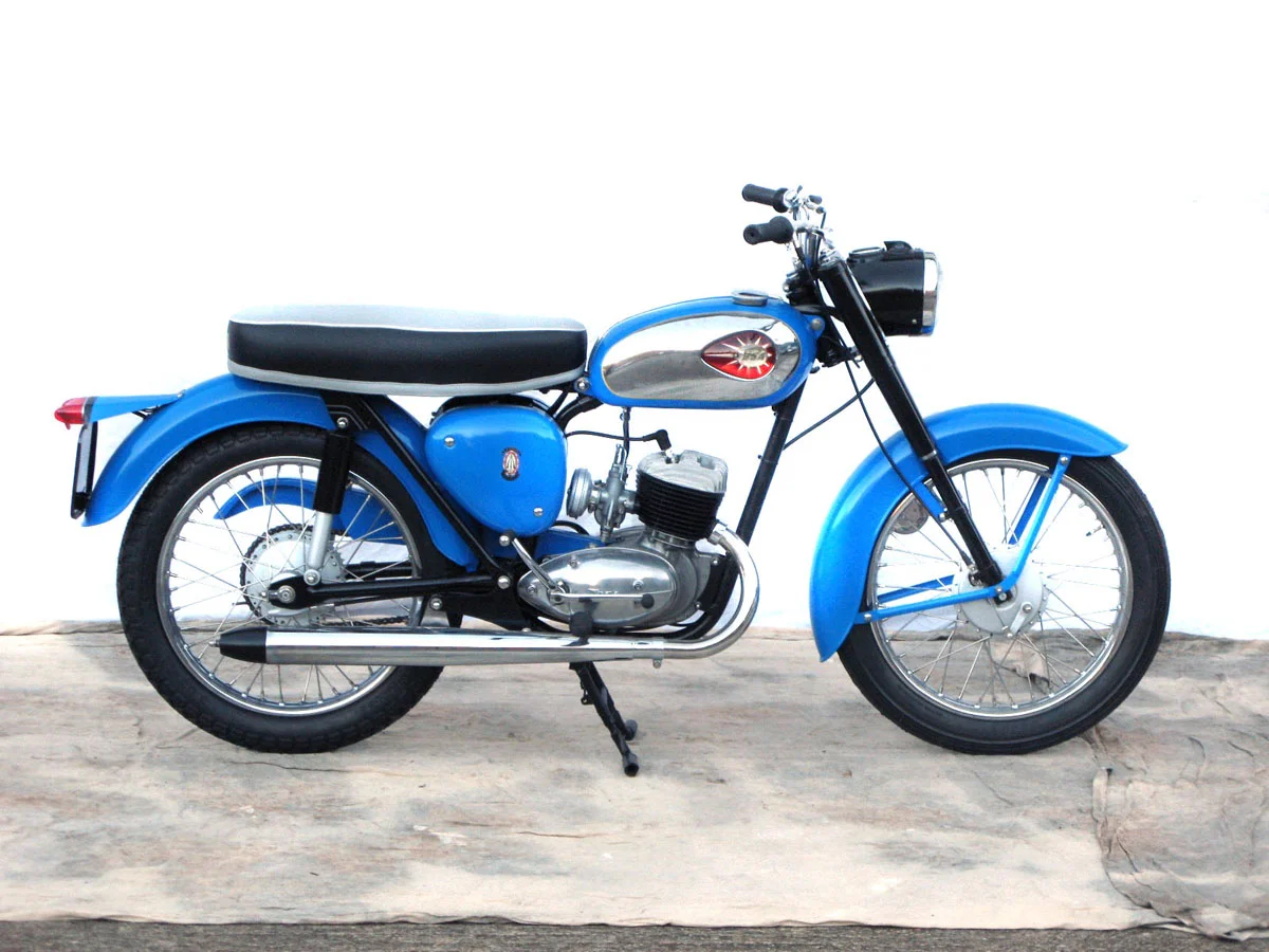 1961 BSA Bantam D7