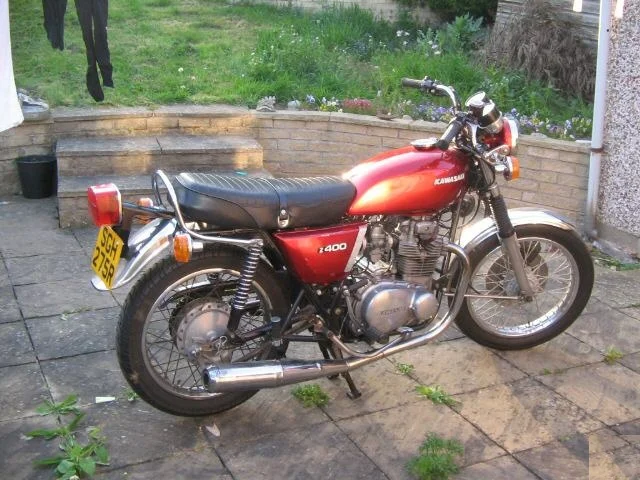 1985 Kawasaki Z 400 F